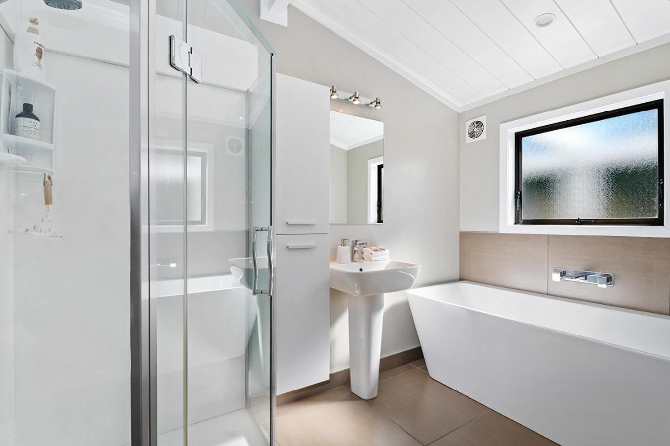 Mountviews Lodge 타우포 호 외부 사진