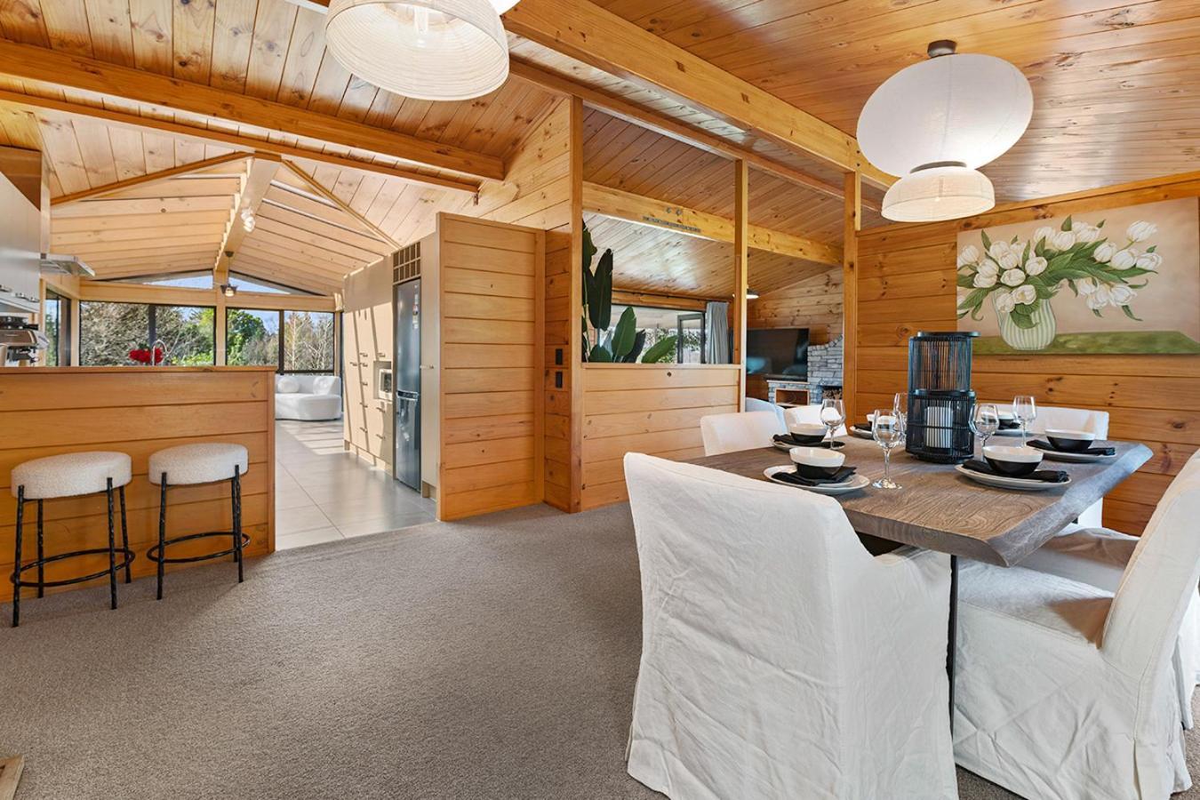 Mountviews Lodge 타우포 호 외부 사진