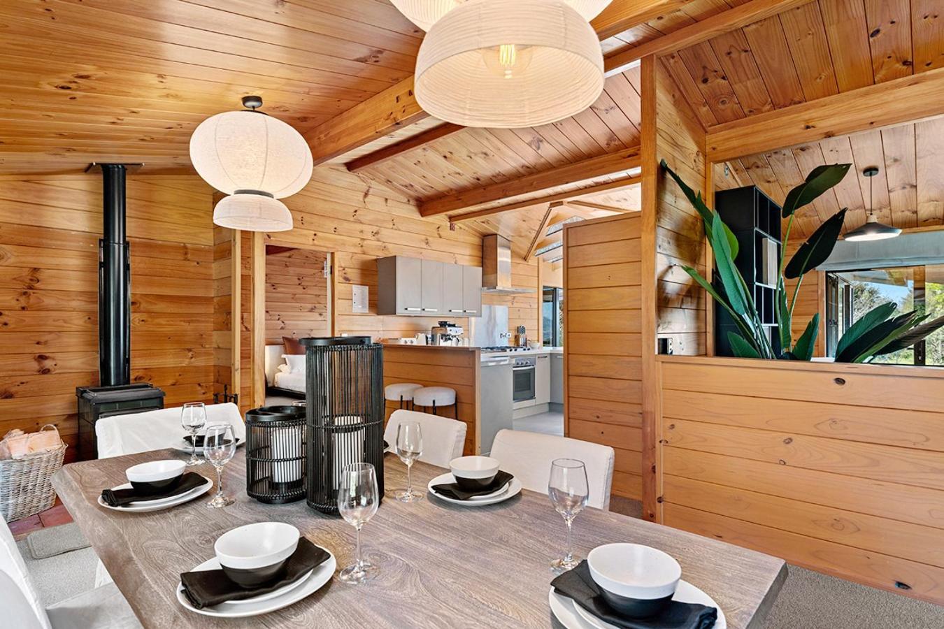 Mountviews Lodge 타우포 호 외부 사진